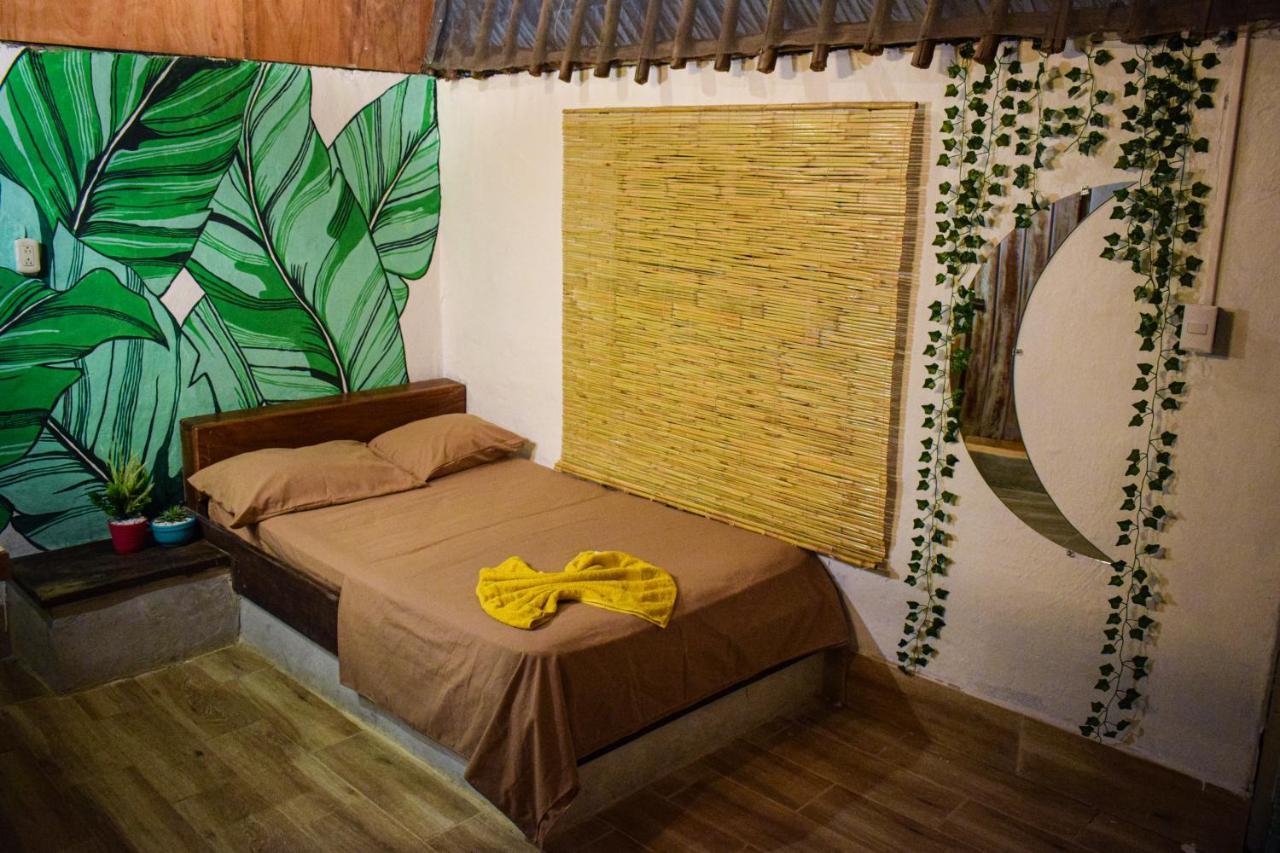 Hotel El Delfin Monterrico Buitenkant foto
