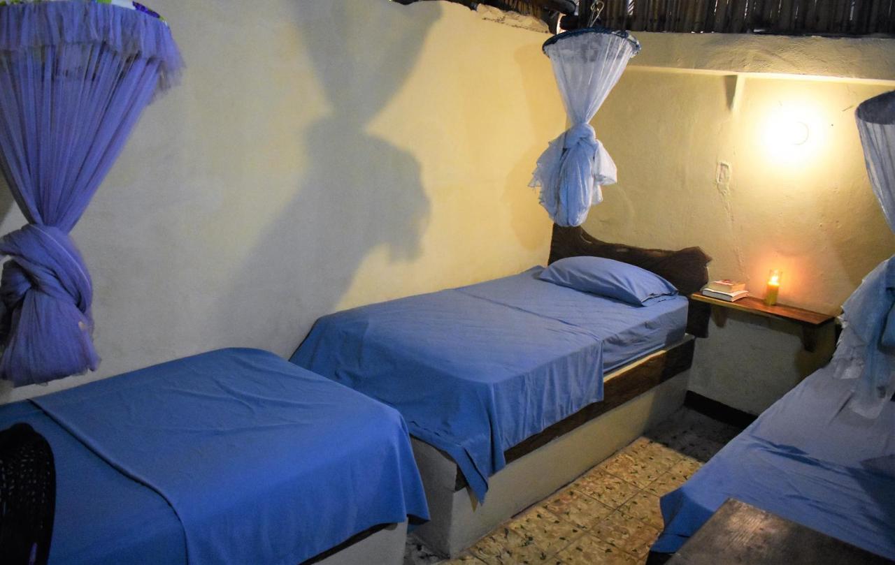 Hotel El Delfin Monterrico Buitenkant foto